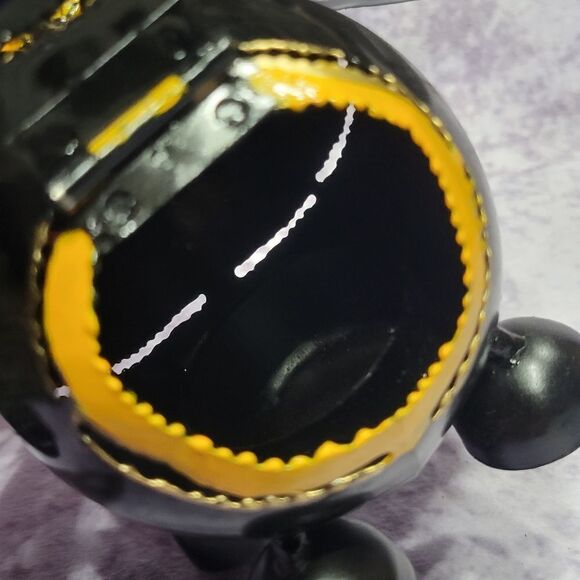 Bumble Bee Metal Tea Lite Holder - Picture 9 of 12